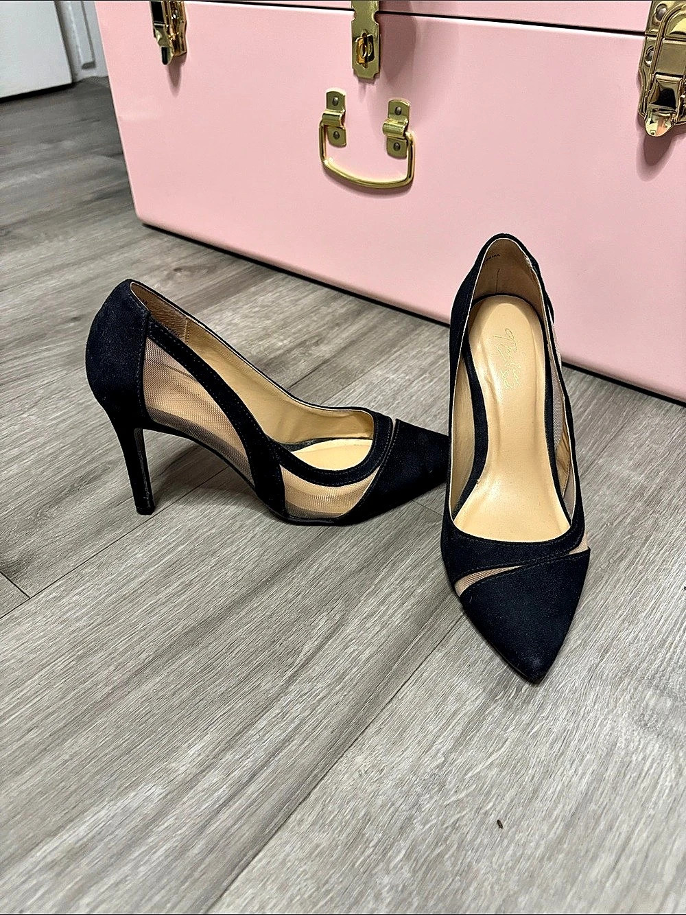 Thalia Sodi Black Pointed-Toe Heels